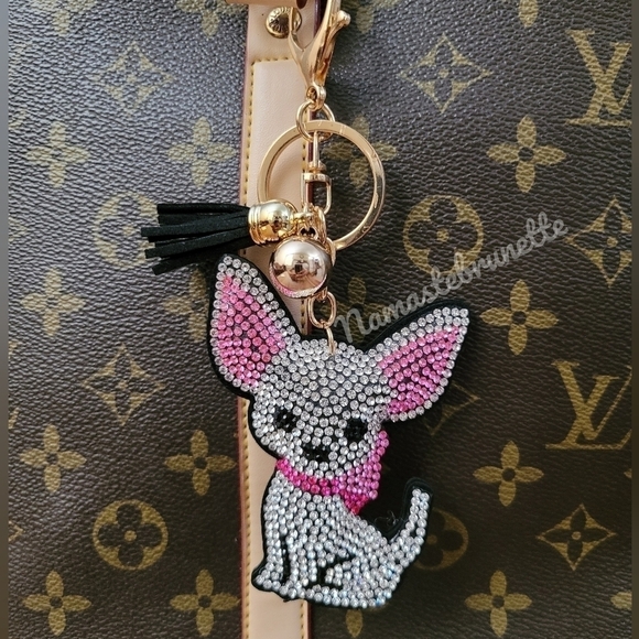Chihuahua Dog Crystal Rhinestone Keychain Bag Charm With Black Tassel - Picture 1 of 17